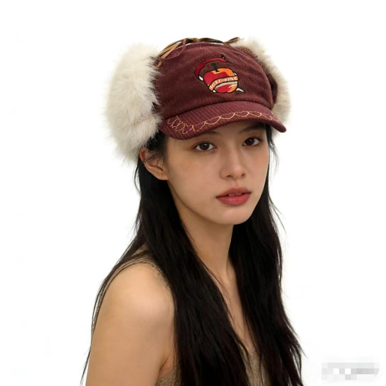 

Women s Retro Corduroy Baseball Cap with Ear Protection - Winter Duckbill Flight Style 58