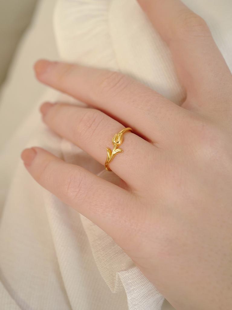 Fiore Mini Tulip Ring (C Type)