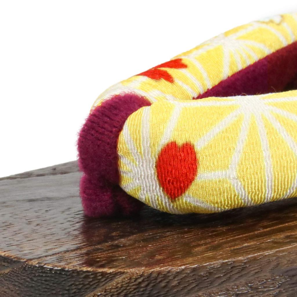 KYOETSU Geta Burnt Paulownia Wood with Japanese Patterned for Girls Kids' Sandals, Straps, (19.5cm, G13)