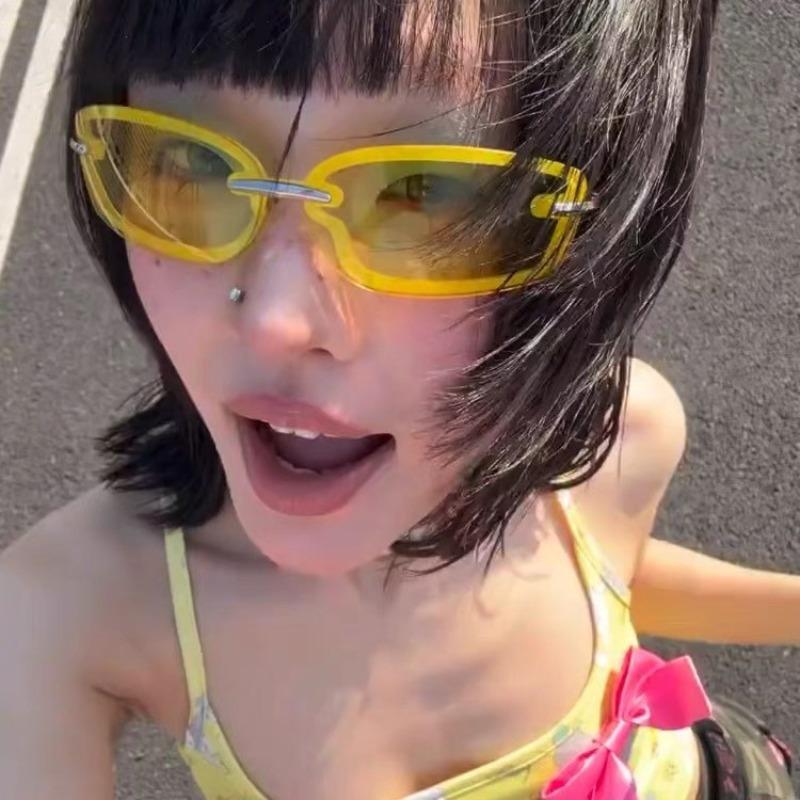 Occhiali da Sole Y2K Senza Montatura Stile Rettangolare Moda Popolare Donna Uomo Tonalità Quadrati Occhiali da Sole per Femmina Maschio Oculos Montatura in Metallo