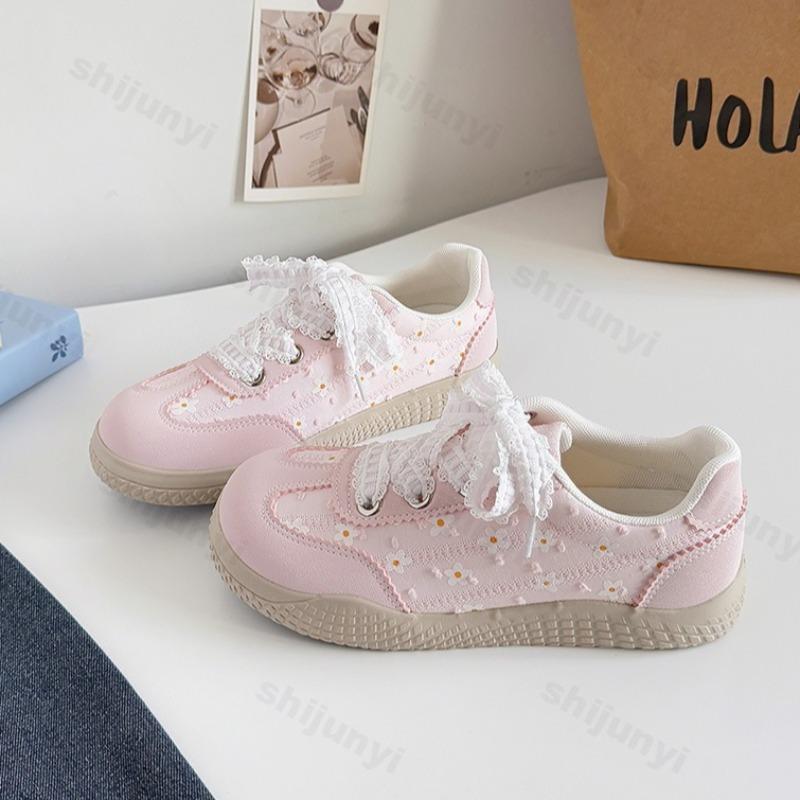 Autumn Women's Casual Sports Shoes Flower 2026 Comfortable Anti Slip Outdoor Vulcanized Shoes Lace Up Fashion Running Shoes