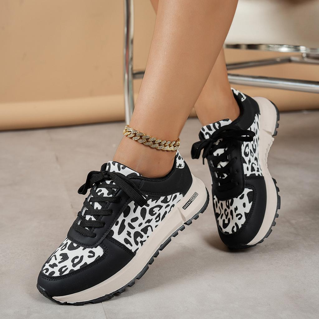 Foreign trade autumn and winter new leopard print sports shoes women's 2025 comfortable casual canvas shoes flat casual Forrest Gump shoes