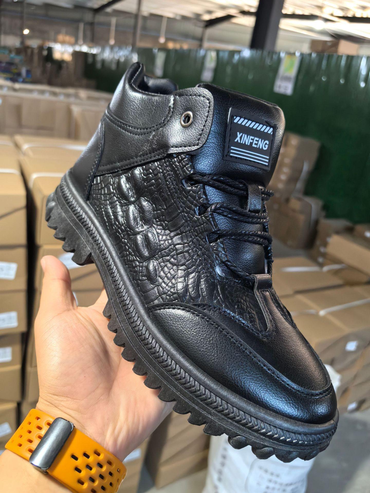 

Зимние бархатные утолщенные кожаные туфли с высоким берцем из хлопка, хлопковые ботинки, повседневная обувь с мягкой подошвой, туфли из хлопковой кожи с узором под крокодила 39