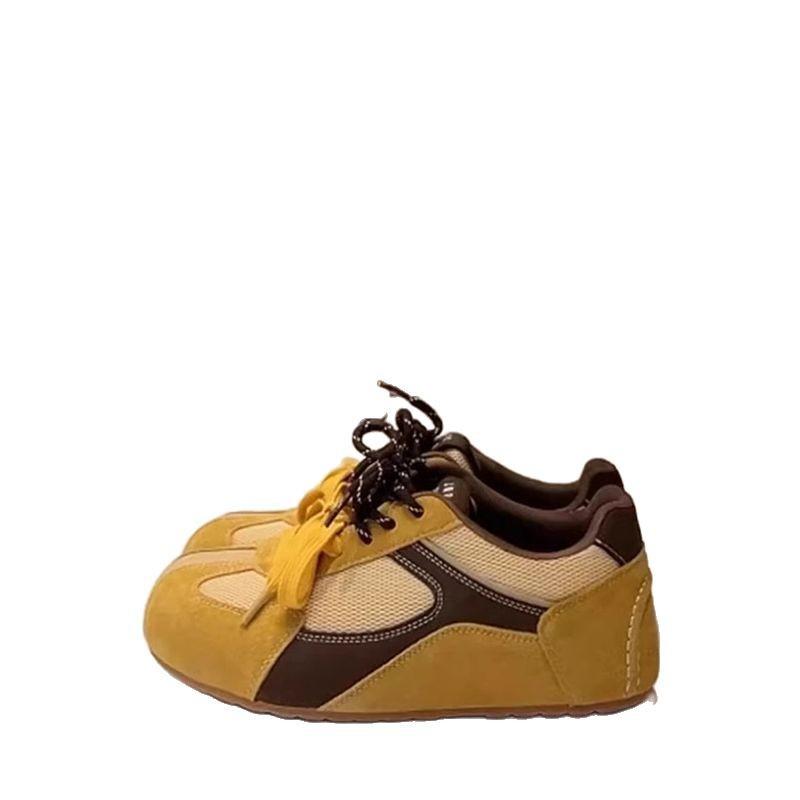 Korean niche retro German training shoes women's spring new flat bottom inner heightening board shoes casual sports Forrest Gump shoes