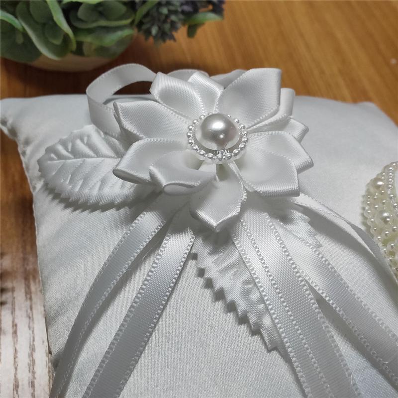 Cuscino Portafedi Nuziali Romantico Europeo Porta Fedi Nuziali Sposa Cuscino Decorazione con Nastro Fatto a Mano per Cerimonia Nuziale