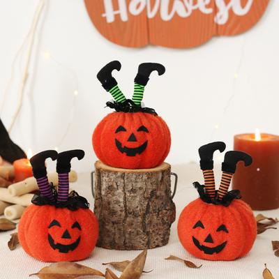 Halloweenská dekorace Čarodějnice Pruhované nohy Dýňová panenka Kreativní stolní dekorace na párty
