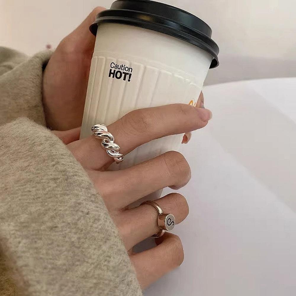 Niche design stacked croissant ring cold wind index finger ring personalized opening adjustable ring