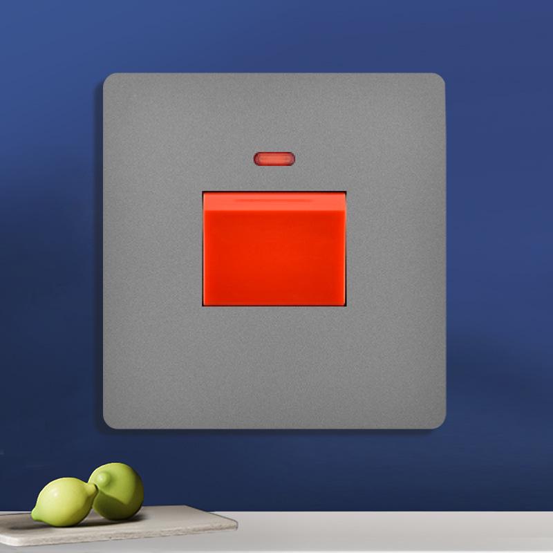 Priză UK 13A pentru perete gri cu încărcător Type-C și USB