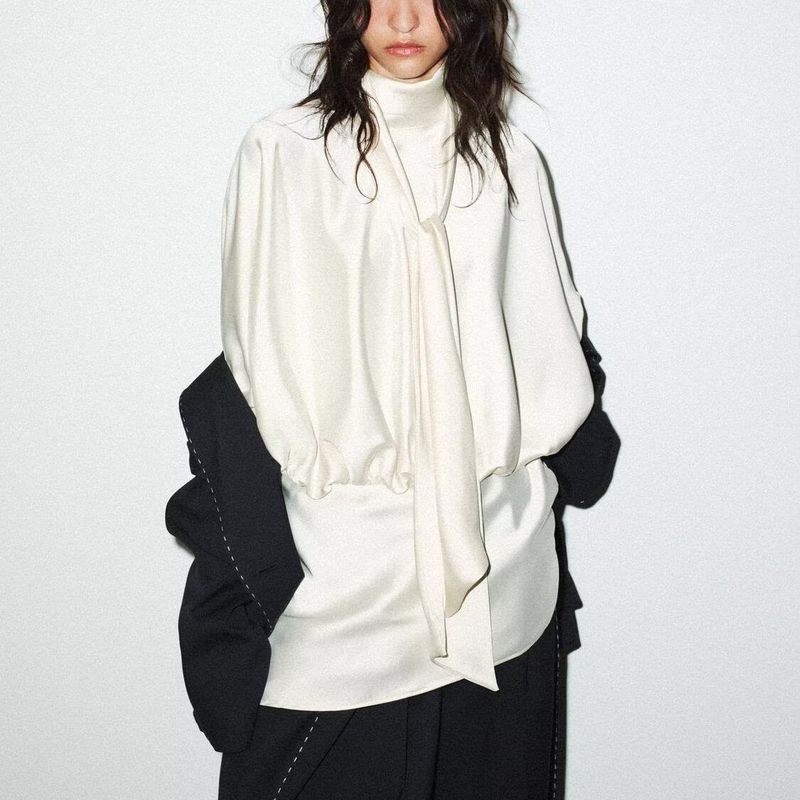 Za Autumn and Winter New Arrivals Women's Clothing Zr European and American Style Silk Satin Texture Scarf-Decorated Short Dress 4661215 251