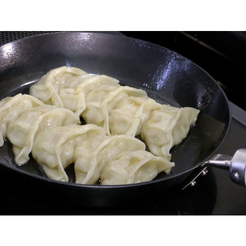 River Light Ultra Iron Thick Plate Frying Pan, 26cm, Nitride Iron, Induction Compatible, Rust Resistant, Wok, Made in Japan, K2326