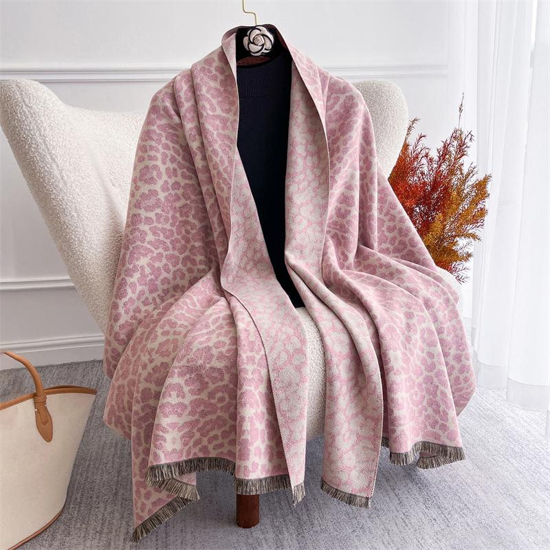Luxury Brand Cashmere Women Leopard Scarf Winter Warm Shawl and Wrap Bandana Pashmina Female Foulard Square Thick Blanket Poncho
