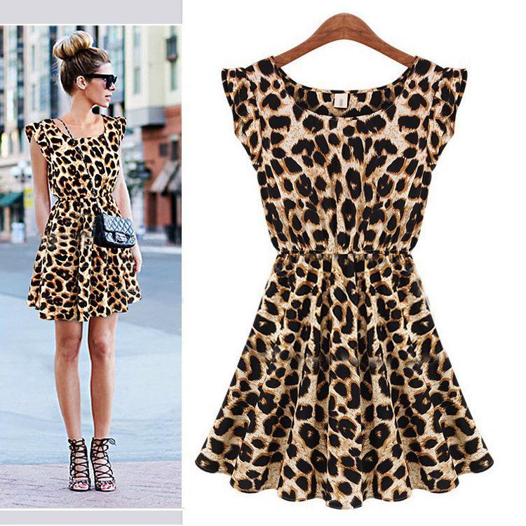 European & American Leopard Print Sexy Club Dress - Casual Short Sleeve, Round Neck, Pleated Princess Style for Women