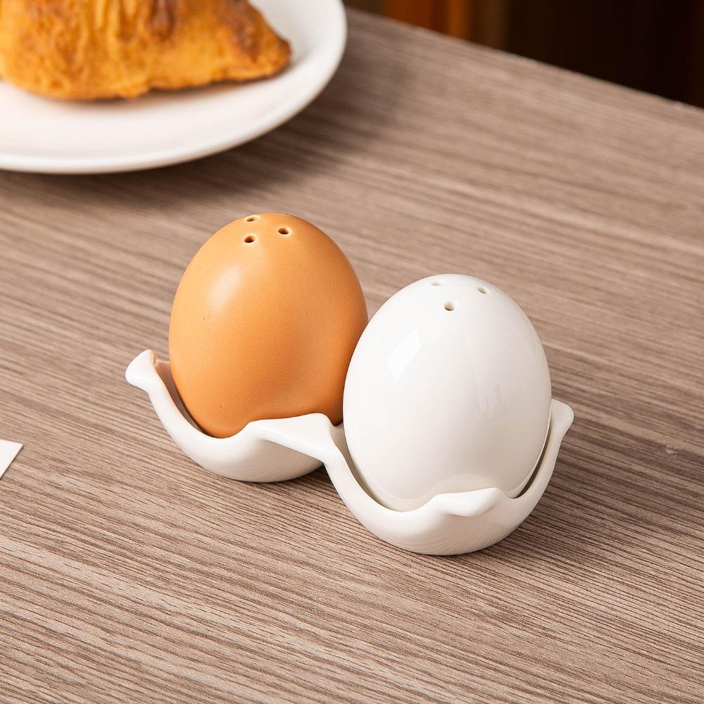 Underglaze Painting Salt and Pepper Bottle Ceramic Seasoning Jar Dining Table