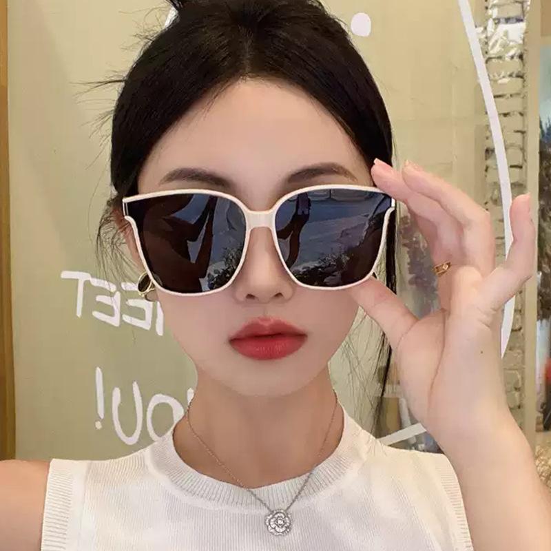Square Shape Sunglasses for Women Korean Stylish Anti-reflective Glasses for Women Travelling Driving Men Sunglasses
