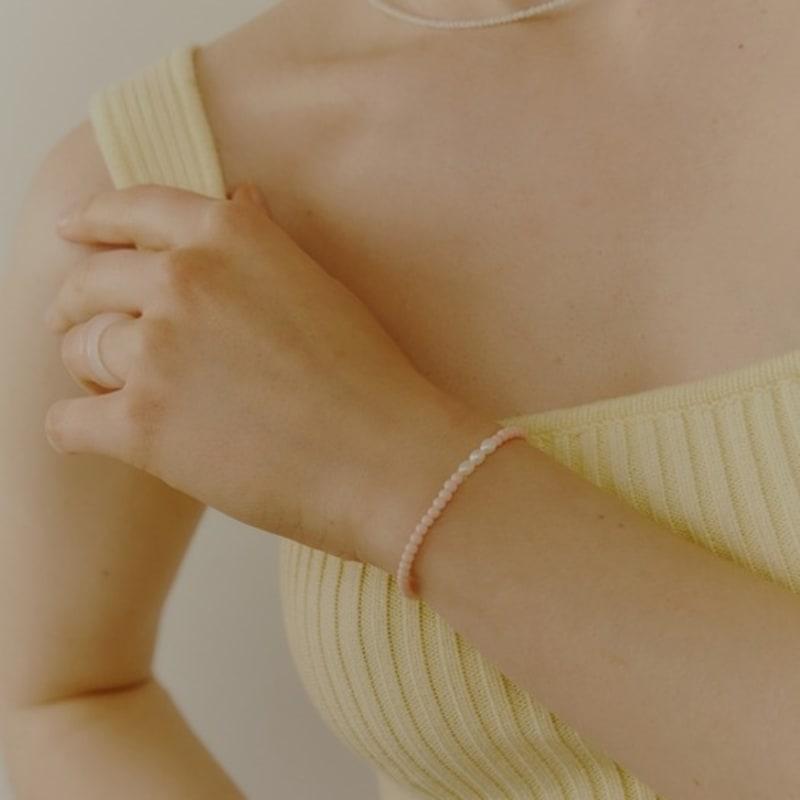 LOVE ME MONSTER ViVi Pink Pearl Bracelet