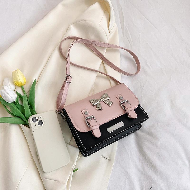 

Korean version of fashion contrasting color underarm bag women s 2025 new bow small square bag fashion shoulder crossbody small square bag