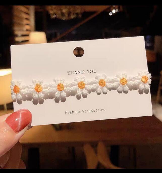 Pfirsichrosa Spitze Bestickte Florale Choker-Halskette für Damen - Frühling/Sommer Kollektion