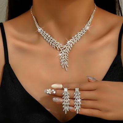 3-teiliges Schmuckset mit Ohrringen und Halskette im trendigen Klauenketten-Design für Damen, für Hochzeiten, Bankette, Partys und Feiertage