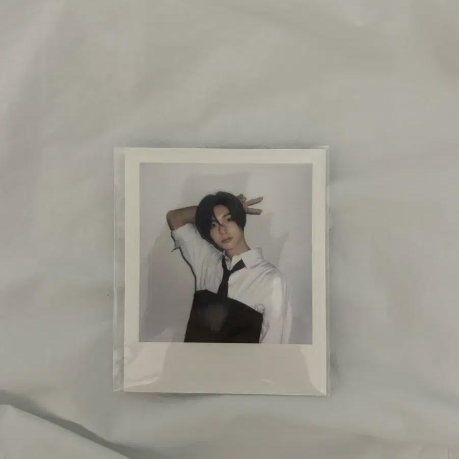 Riize Season's Greetings Wonbin Polaroid