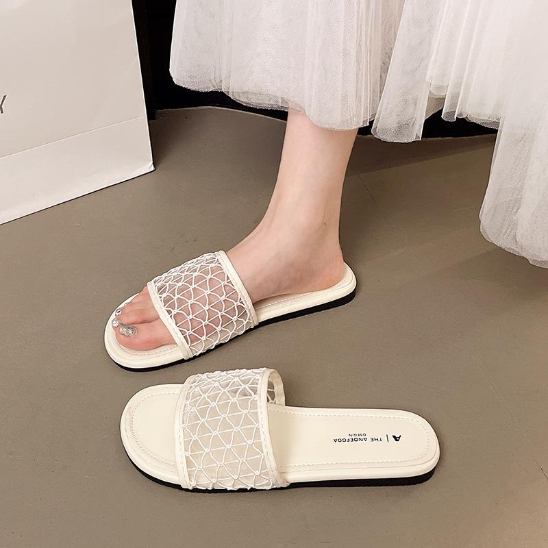 Mesh Flat-bottomed Cool Slippers Women's Summer Wear 2025 New Fashion Fairy Style Casual Beach Shoes Soft-soled One-word Drag