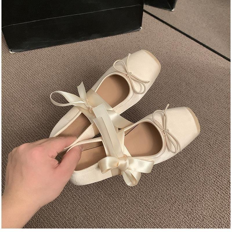 

Розовый светлый рот квадратный носок плоская подошва туфли женские весенне-осенние балетки туфли Мэри Джейн 40