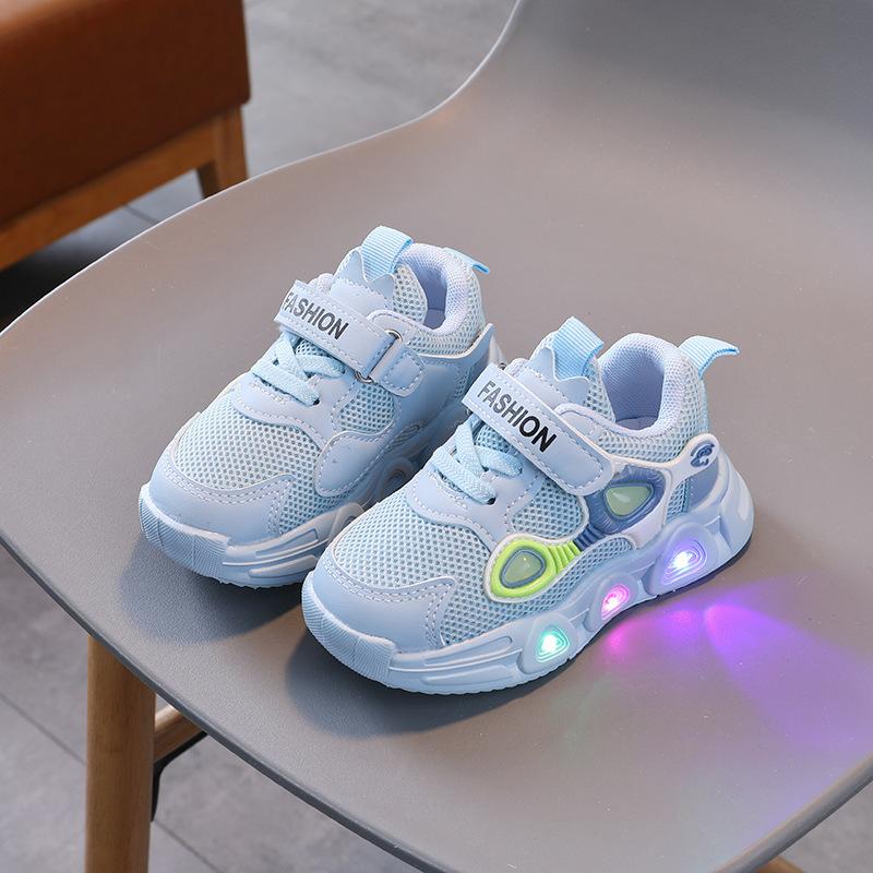 2024 New Children Designer Versatile Soft Soled Light Up Sneakers Autumn New Breathable Antiskid Mesh Casual Shoes Tenis De Niño