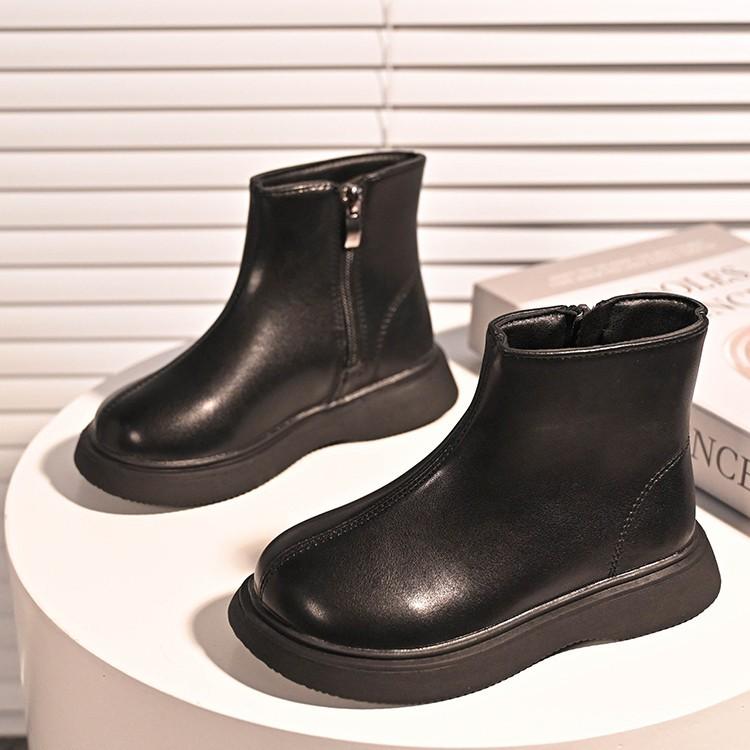 

Детские ботинки осень и зима женские кожаные ботинки 2025 корейская версия новых ботильонов для маленькой девочки средних и старших детей теплые марти 23