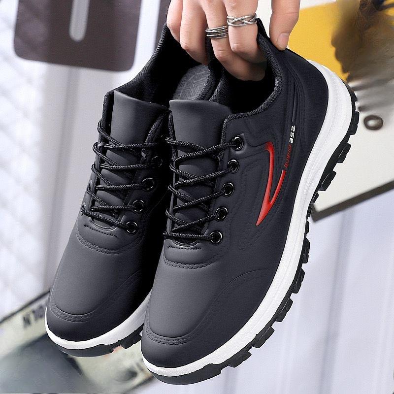 

Обувь нового стиля: Спортивная обувь, Универсальная повседневная обувь, Кроссовки 44 красный/чёрный