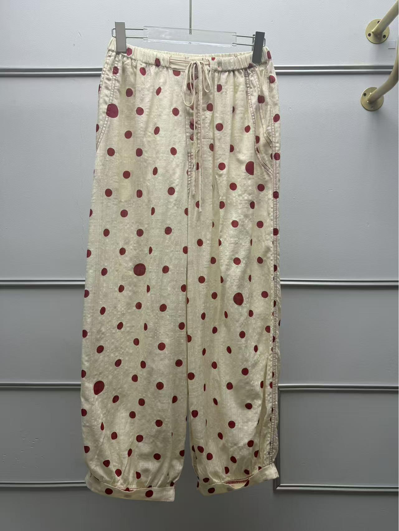 

Women s Spring/Summer 2026 French Niche Off-White Pants with Red Polka Dots and Drawstring L (38) брудно-білий