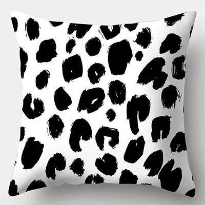 Home Decor Black White Animal Pattern Throw Pillow Covers Pattern Cushion Cover Suitable for Sofa Bedroom Car Pillow Cover