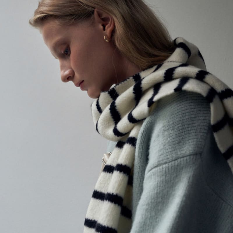 LOEIL Wool Stripe Muffler - Ivory