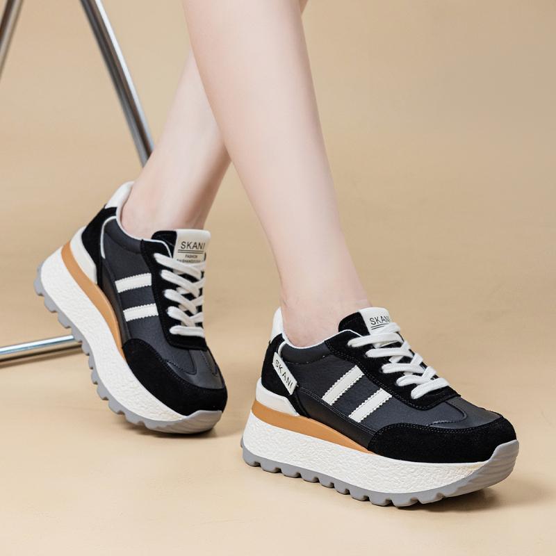 Dad's Shoes For Women 2026 New Autumn Thick-Soled Casual Shoes With Hidden Heel Fashionable Lightweight Versatile Sports Shoes