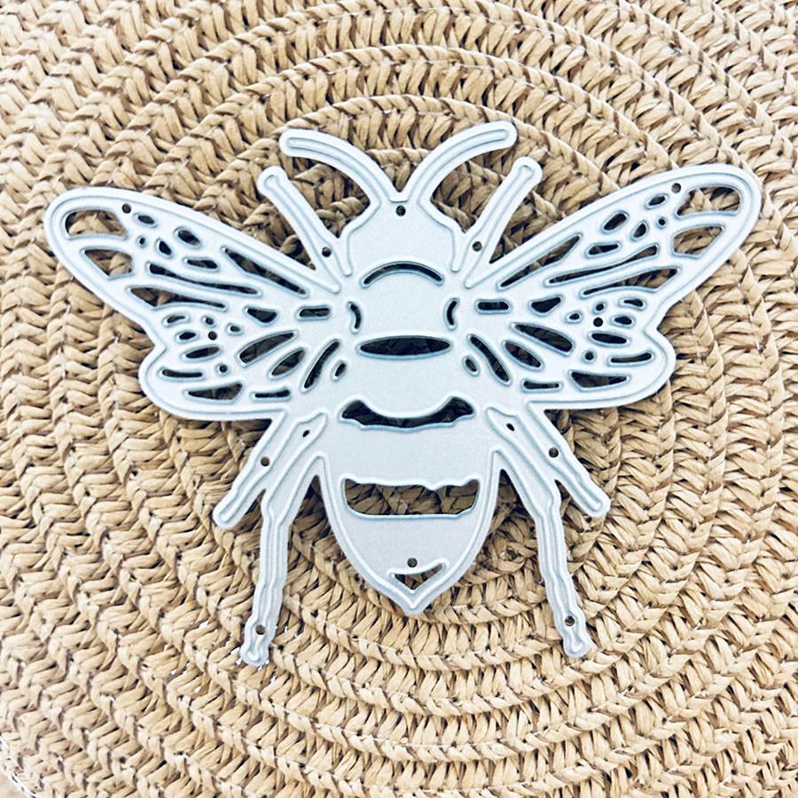 2pcs Bees Metal Cutting Dies Stencil for DIY Scrapbooking Photo Album Embossing Paper Cards Crafts Diecuts