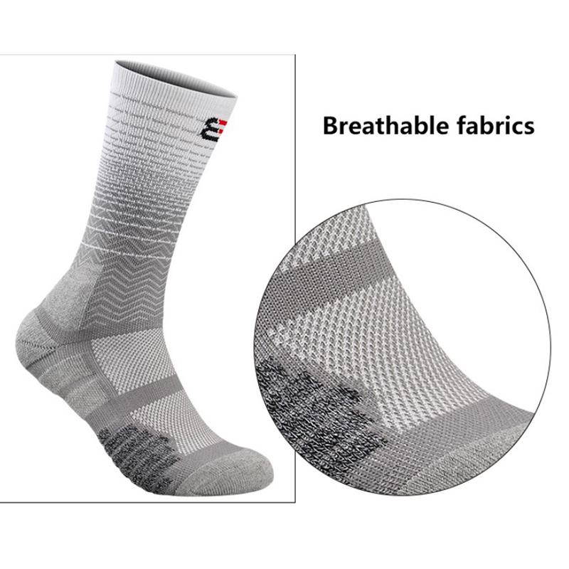 Anti-Slip Football Socks Men Women Non-Slip Soccer Basketball Tennis Sport Socks Grip Cycling Riding Socks 39-45