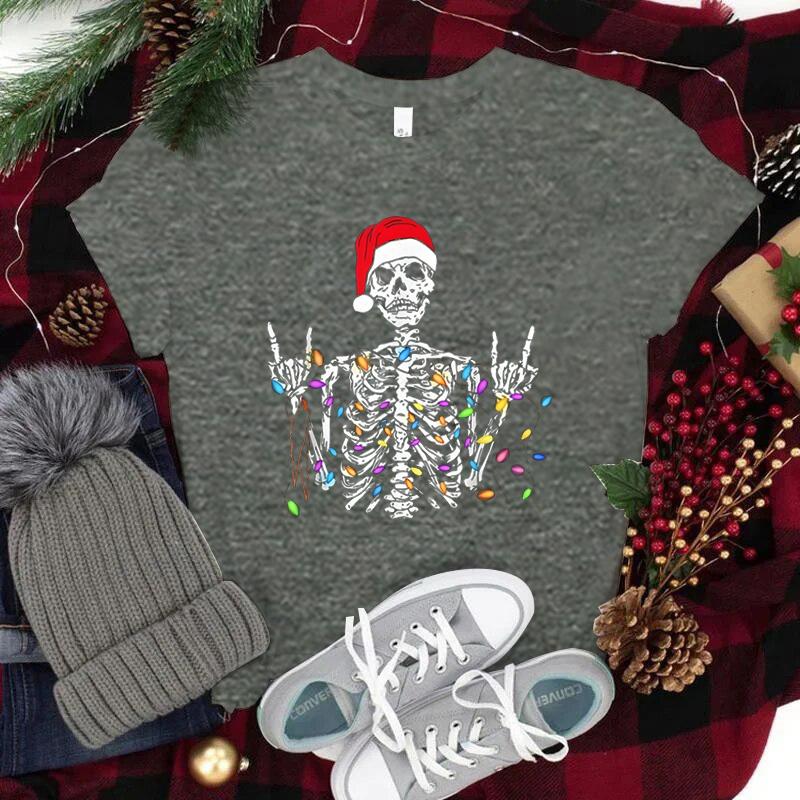 Christmas Skeleton Shirt Funny Lights Skull TShirts for Unisex Unisex Classic Street Style Tops Tees Xmas Santa Hat Skull Clothes
