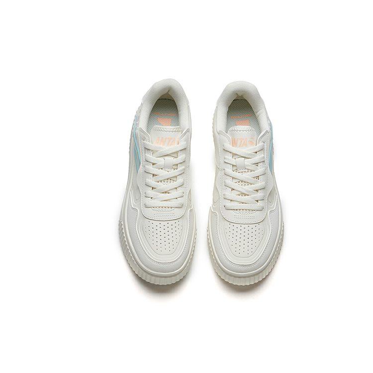 Anta Life Collection Slip Resistant Abrasion Resistant Low top Skateboard Shoes Women's White Blue 122138066-2