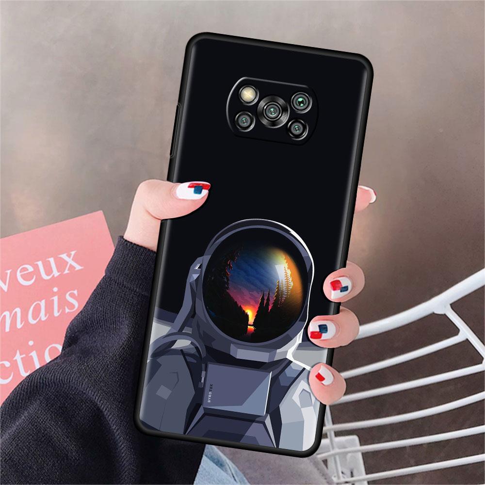 Case For Xiaomi Mi Poco X3 NFC X4 Pro F3 F4 GT M4 M3 F1 C40 11 Lite 11T Soft Silicone Funda Phone Cover Cool Lonely Astronaut