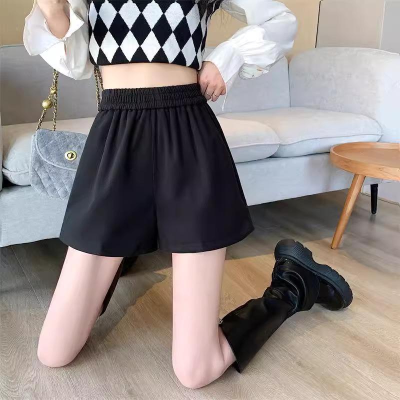 Women's Black Woolen High-Waist Booty Shorts - New 2024 Autumn/Winter Elastic A-line Wide-Leg Casual Wear