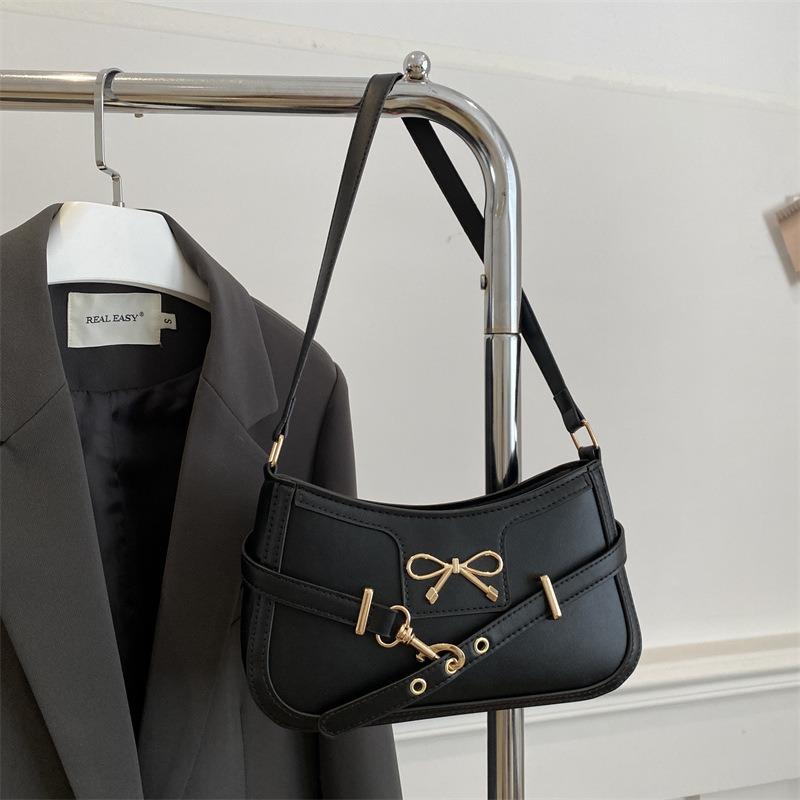 Fashion bag women's new high-value versatile armpit bag fresh and casual shoulder small square bag women's bag