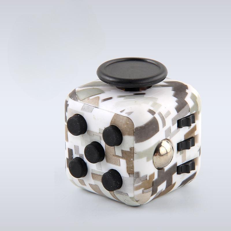 Zauberwürfel Stressabbau-Set, Spielzeug für Erwachsene und Kinder, unbegrenzte Zauberwürfel, neues seltsames Entlüftungsspielzeug