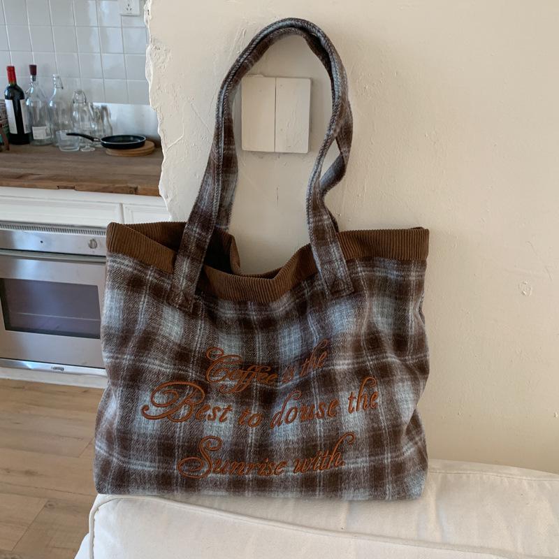 2025 Plaid Casual Commuter Shoulder Bag - Large Capacity Woolen Handbag Tote for Ladies