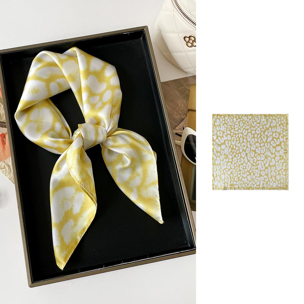 Women's 71 leopard print headscarf fashion European and American new imitation silk satin square scarf scarf scarf wholesale