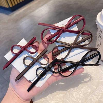 Presilha de Cabelo de Laço de Couro Sintético Coreano: Acessório Bonito e Doce para Mulheres e Meninas