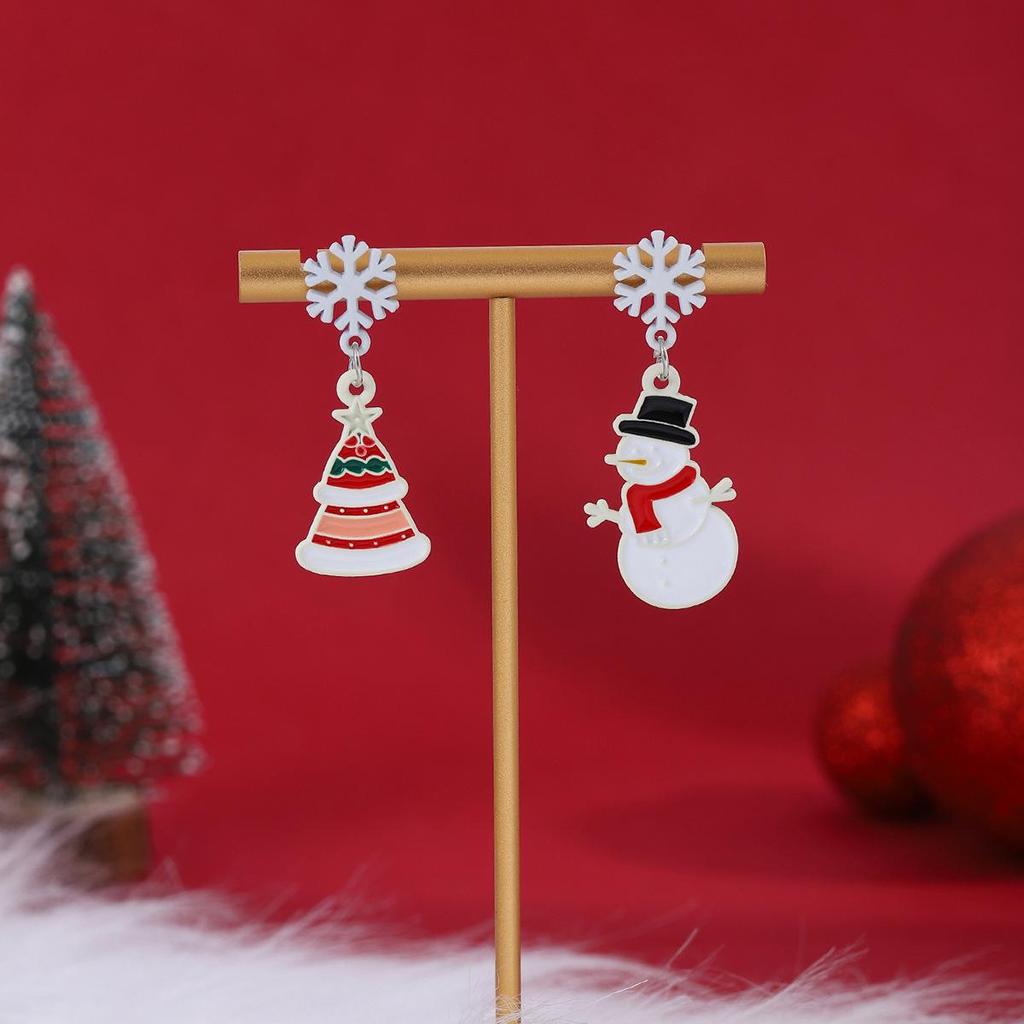 Grenzüberschreitende festliche asymmetrische Ohrringe mit Weihnachtsmann und Rentier