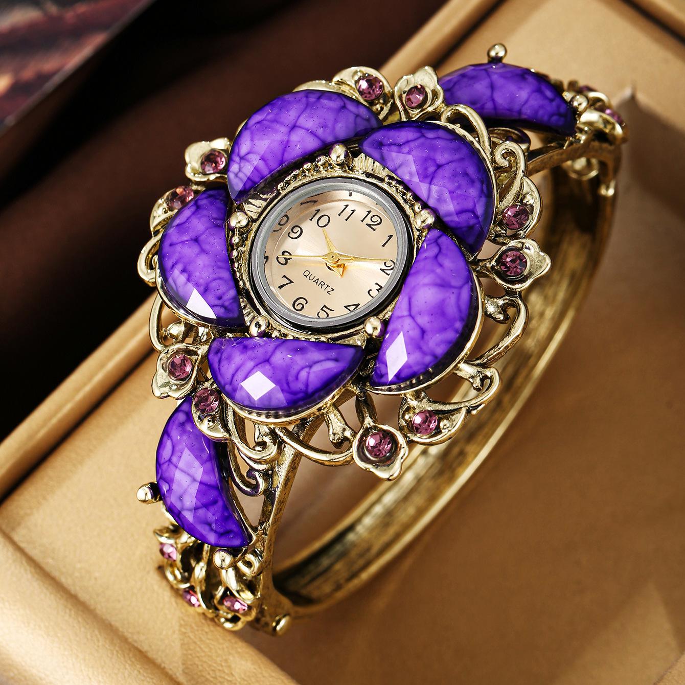 Women s Watches Rhinestone Flower Quartz Watch Bangle Wristwatch