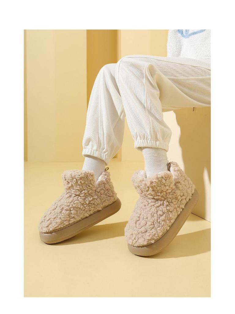 Cozy Plush Slippers: Women's & Men's Non-Slip, Thick-Soled, Velvet-Lined, Perfect for Autumn & Winter.