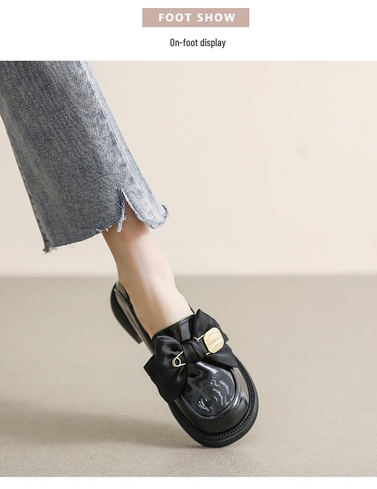 Weiwei Girl 600-32 Vintage Černé Mašličkové Kožené Mokasíny - Dámské Boty na Silné Podrážce na Jaro/Podzim