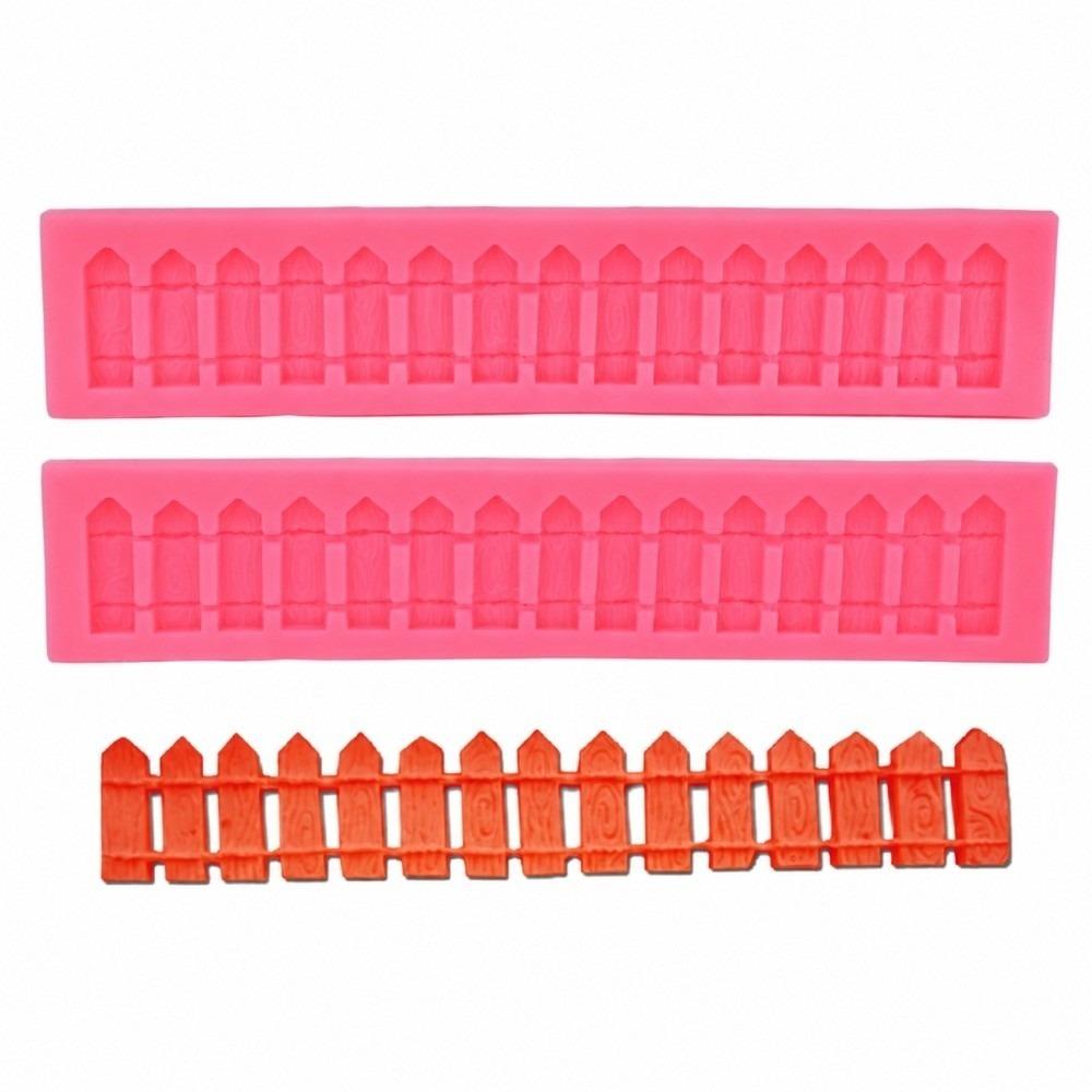 2pcs Non-Stick Surface Fondant Mold DIY Crafting Picket Fence Mold Silicone Cake Mold Baking