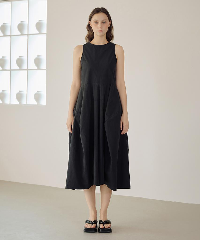 Tibaeg Sim Dress
