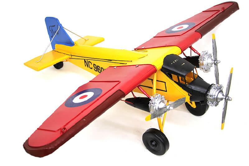 

Dekoratif Metal Uçak